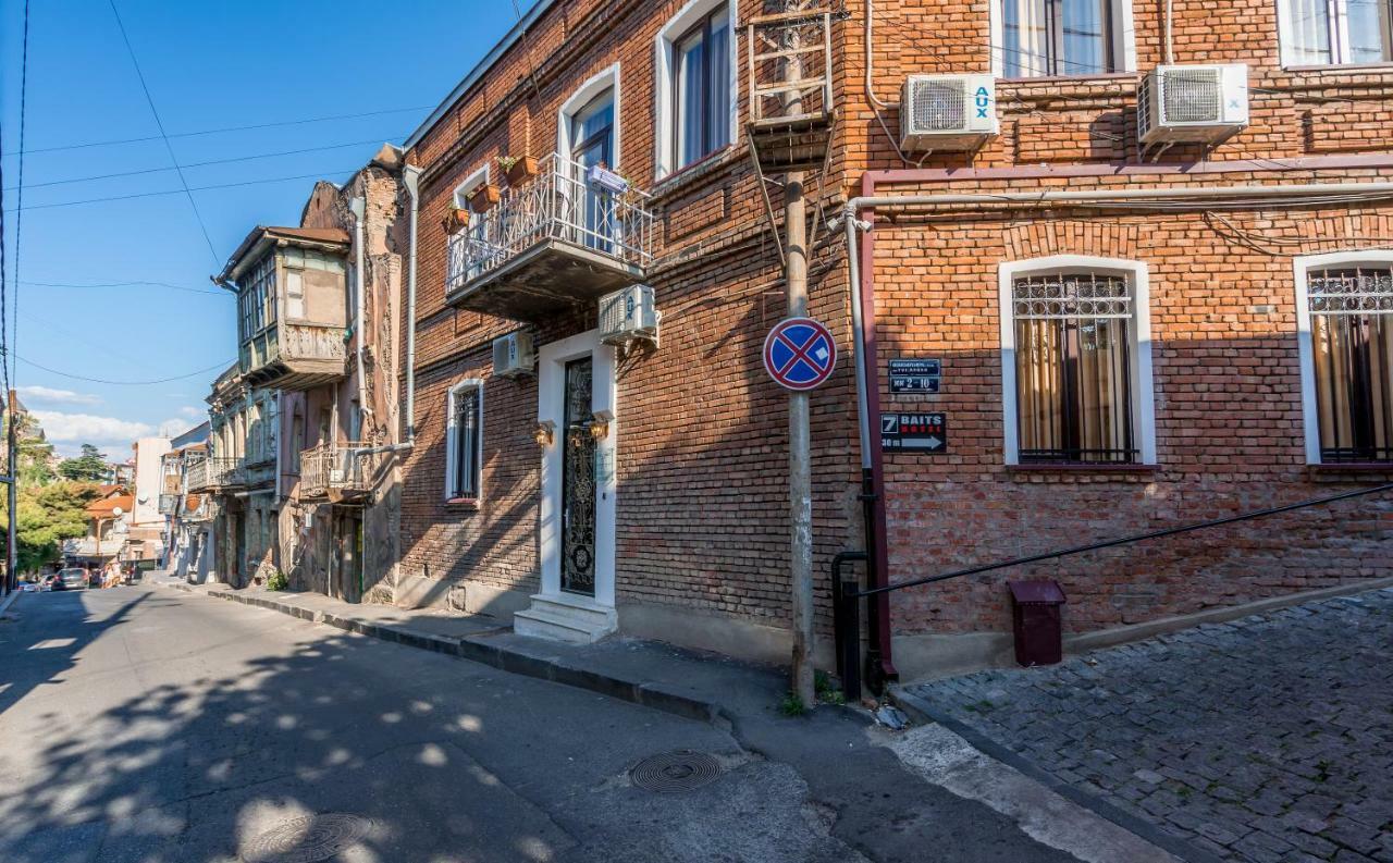 Golden Light Hotel Тбилиси Екстериор снимка