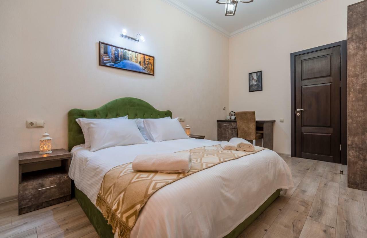 Golden Light Hotel Тбилиси Екстериор снимка