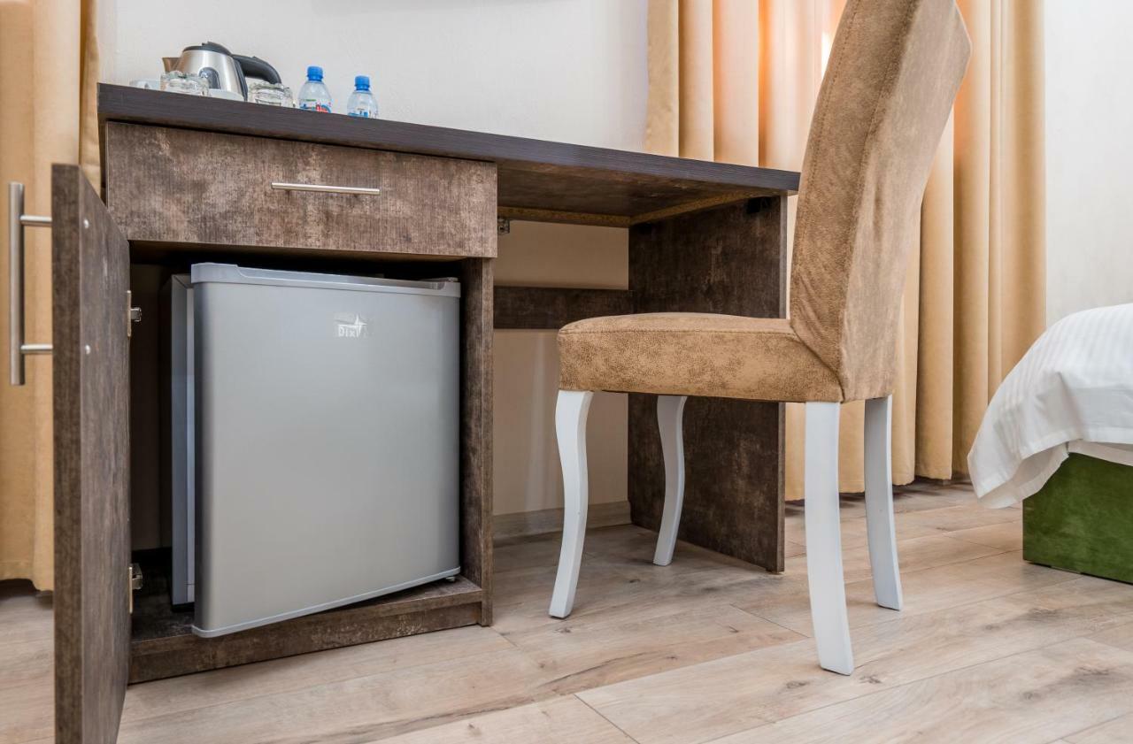 Golden Light Hotel Тбилиси Екстериор снимка