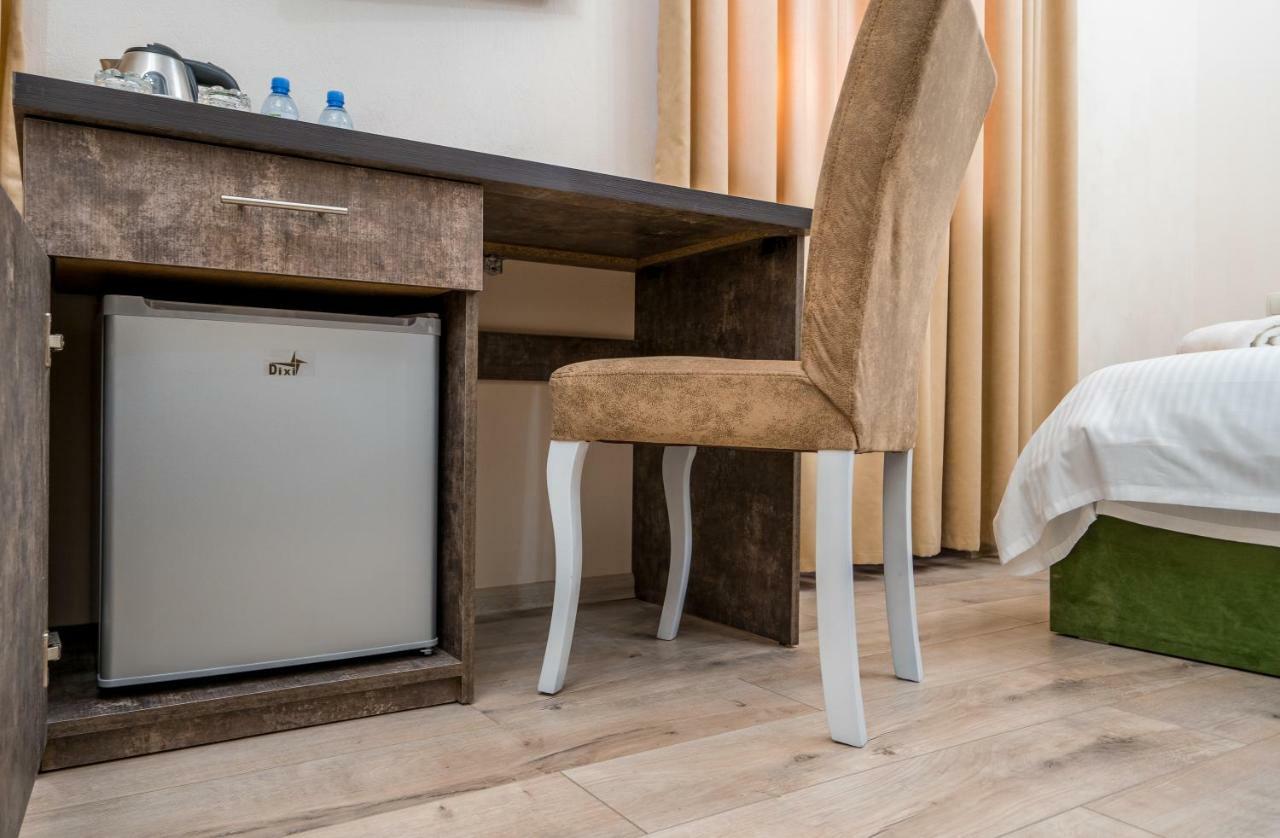 Golden Light Hotel Тбилиси Екстериор снимка