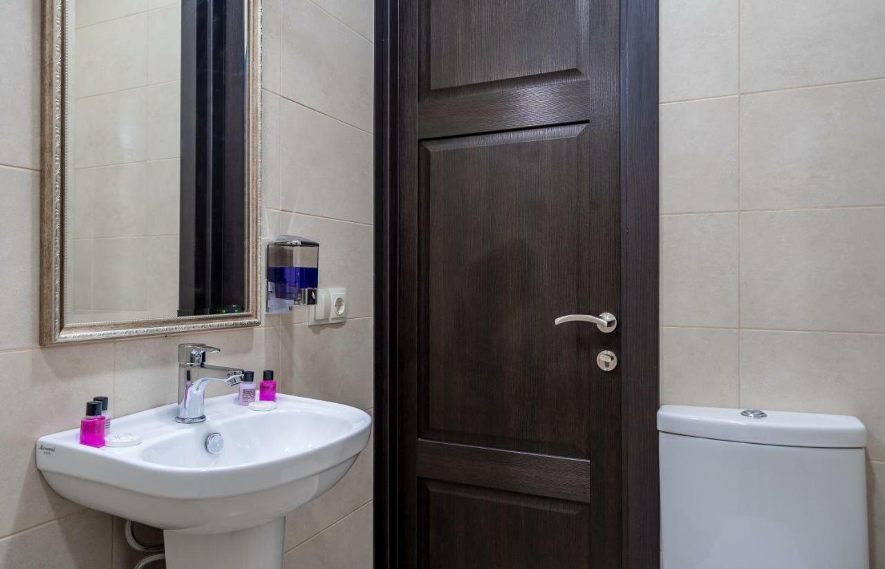 Golden Light Hotel Тбилиси Екстериор снимка