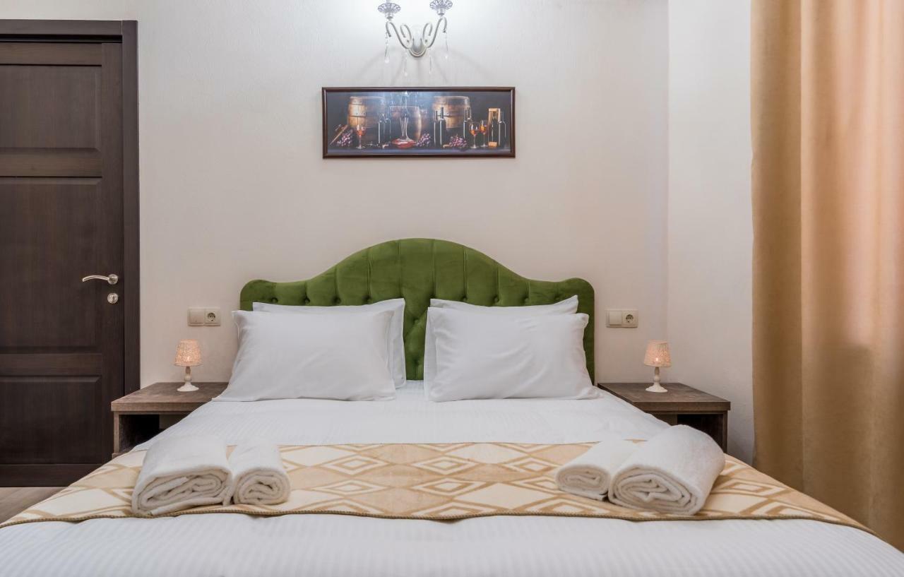 Golden Light Hotel Тбилиси Екстериор снимка